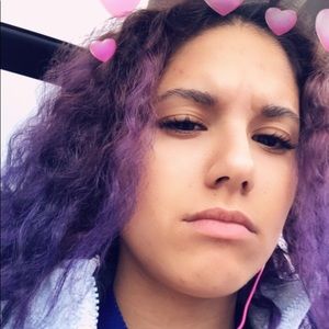 Meet your Posher, Hannah